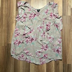 Torrid floral sleeveless blouse